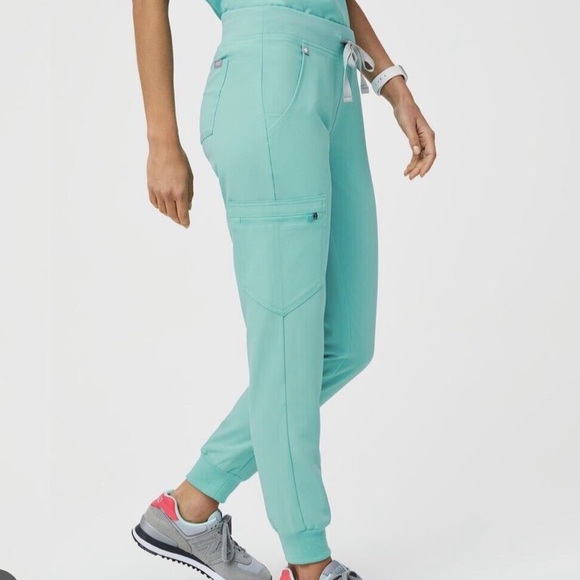 FIGS Fresh Aqua Zamora Joggers XSP - Picture 1 of 5
